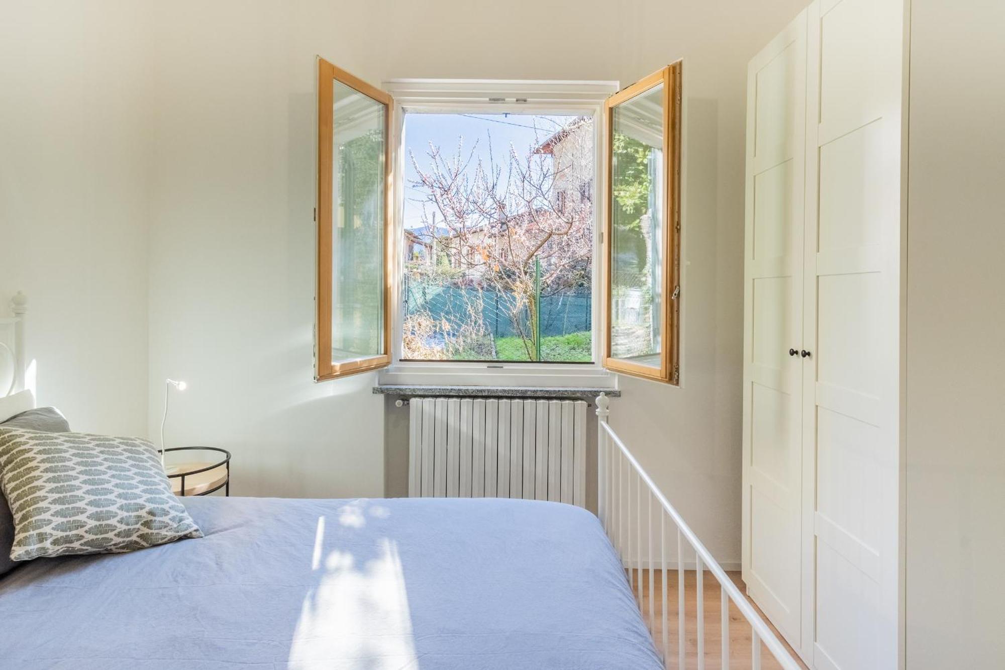 Lovely Corner In The Heart Of The Lake By Rent All Como Luaran gambar