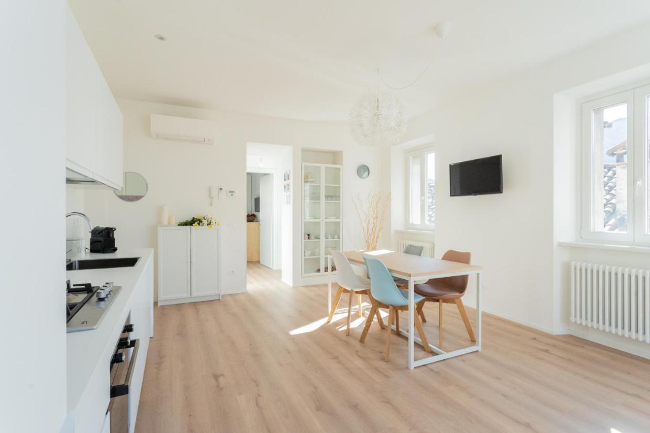 Lovely Corner In The Heart Of The Lake By Rent All Como Luaran gambar