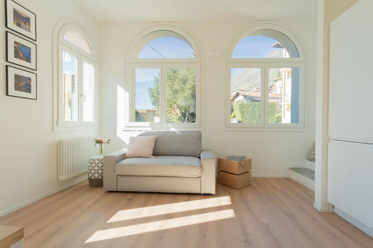 Lovely Corner In The Heart Of The Lake By Rent All Como Luaran gambar